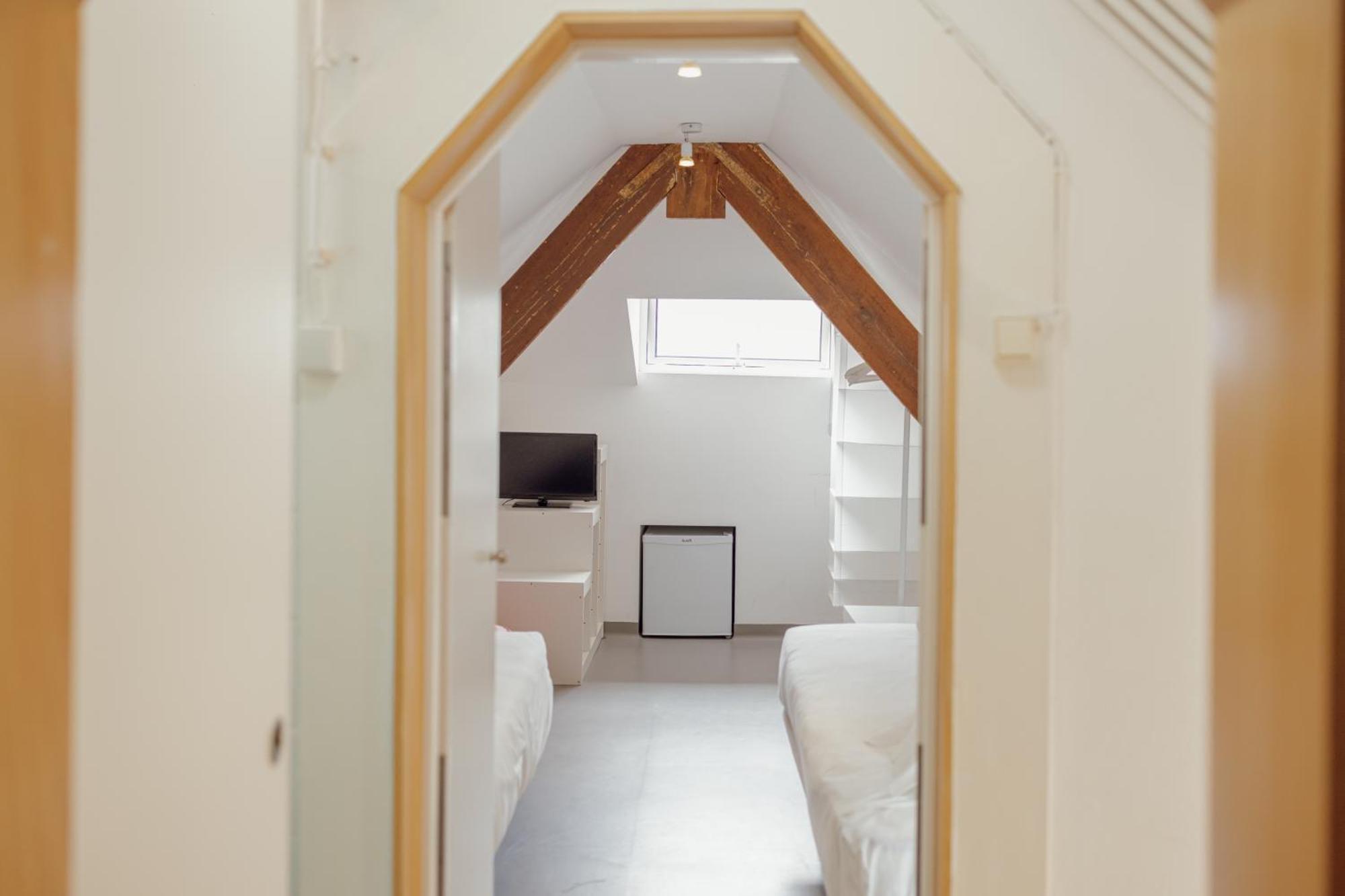 Oporto Guest Moinho De Vento Studios Стая снимка