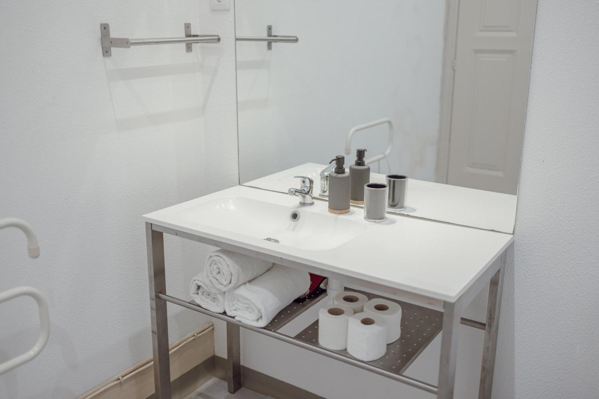 Oporto Guest Moinho De Vento Studios Екстериор снимка
